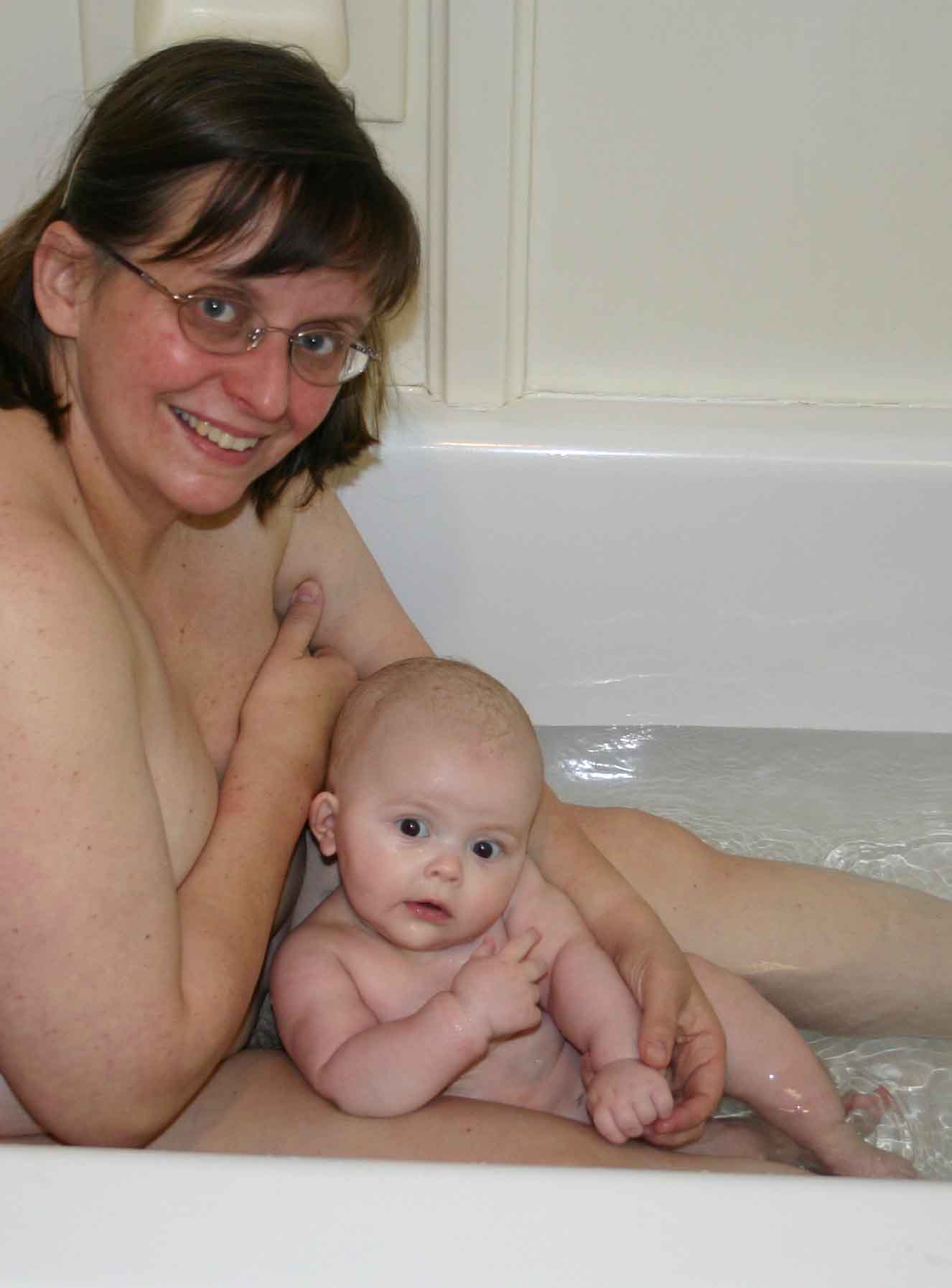 Mom son bath