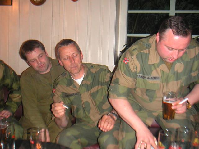 2004_Nidaros/Juni/06Ny_Dag/%C5ge_Gunnar_og_Jonny.jpg