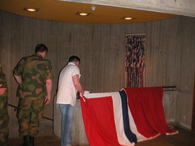 2005Juni_Kadre/02_Torsdag/Norges_flagg2.jpg