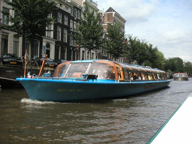Canal_Boat3.jpg