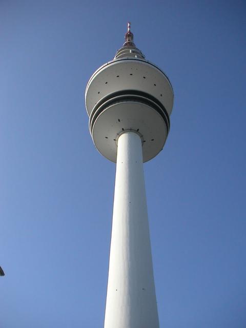 Hamburg_Tower2.jpg