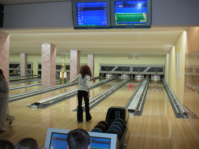 Bowling.jpg