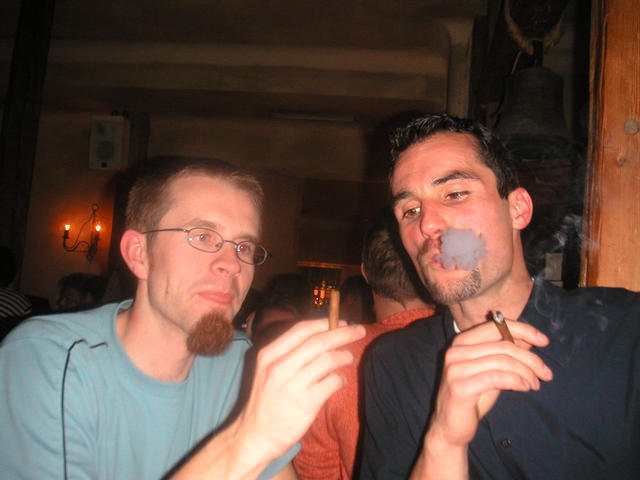 Rune_und_Mike_cigarillos.jpg