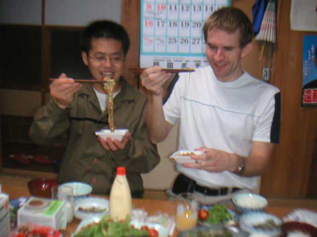 Yuji_and_Rune_Natto4.jpg