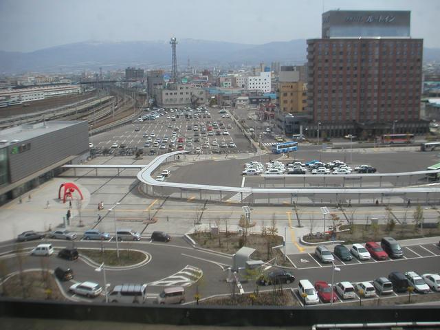 Hakodate_Station.jpg