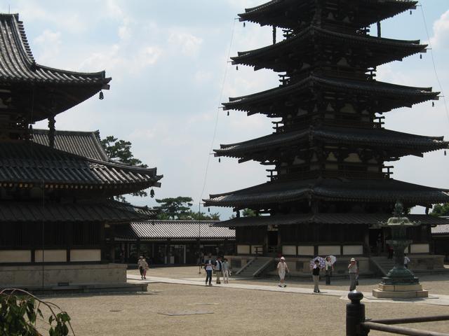 Pagoda2.jpg