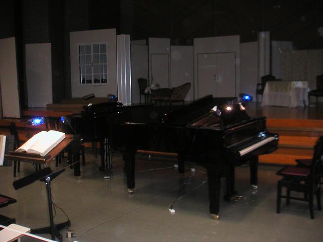 Two_Pianos.jpg