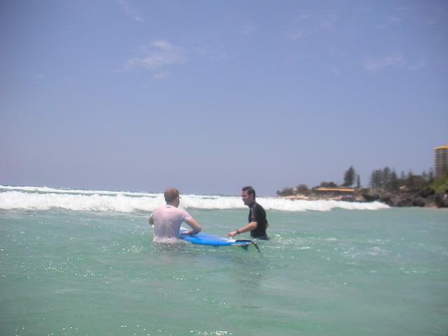 Trond_and_Damian_Surfing.jpg
