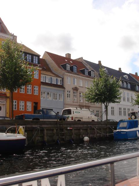 03Kobenhavn/Boat_Buildings3.jpg