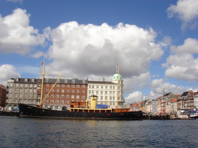 03Kobenhavn/Boat_Buildings5.jpg