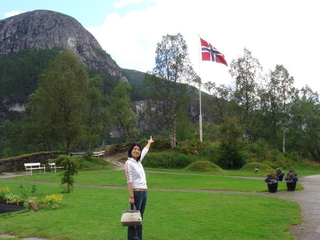 Sachiko_og_norgesflagg.jpg