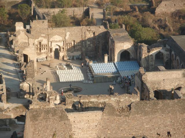 Golconda_Fort_Stage.jpg