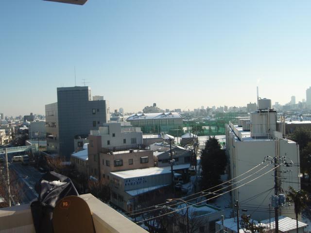 02-04TokyoSnow/Winterview2.jpg