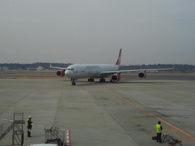 03ToManchester/Virgin_Atlantic_Parking.jpg