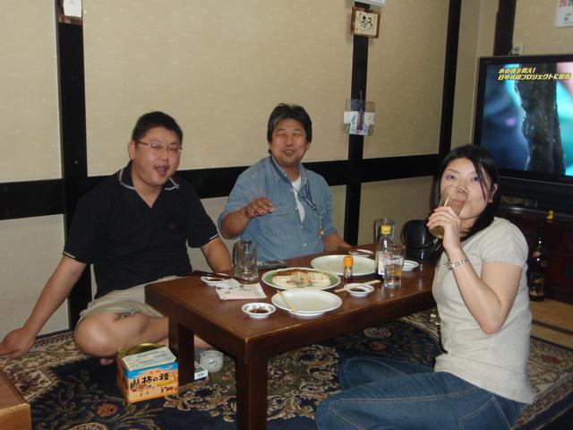 01SachikoRelatives/Keisuke_Jun_to_Sachiko.jpg