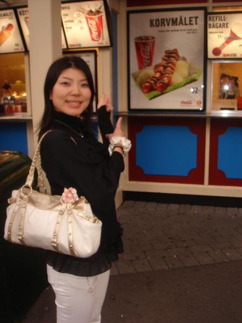 Sachiko_hotdog.jpg