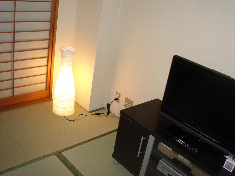 Nitori_TV_Table_and_IKEA_Lamp.jpg